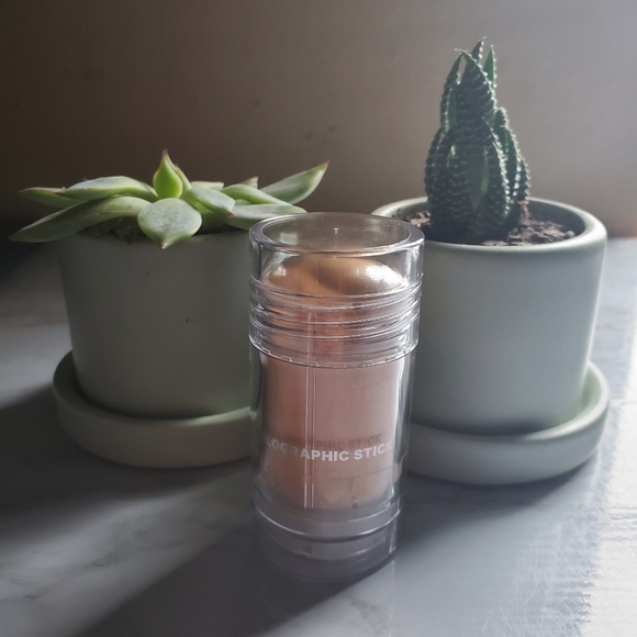 Milk Makeup Mars Blur Stick 1oz NEW - Picture 4 of 6